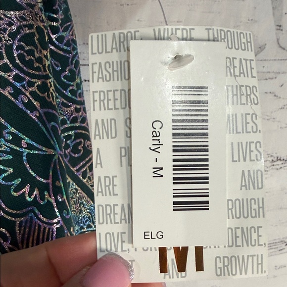 LuLaRoe Carly Shimmering Multicolor Iridescent Midi Dress Mermaidcore NWT - Picture 4 of 10